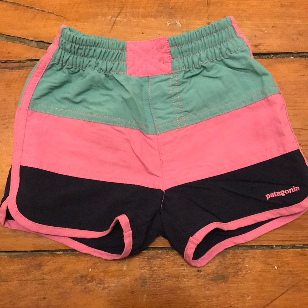 Patagonia baby baggies, 2T, EUC